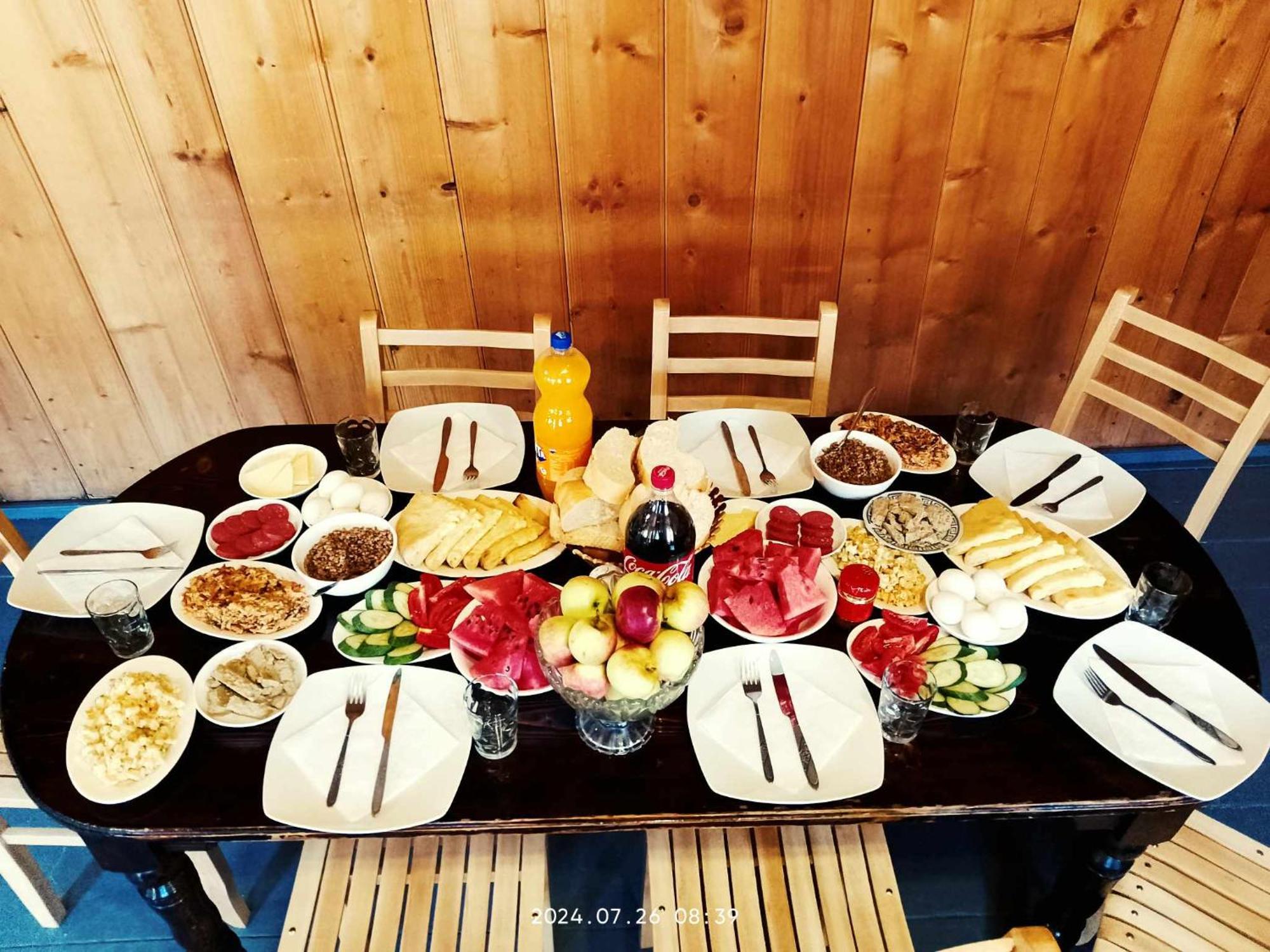 Elos Guesthouse Iprari Eksteriør bilde
