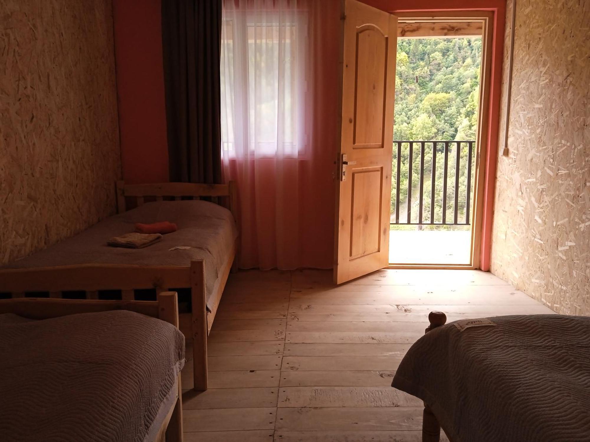 Elos Guesthouse Iprari Eksteriør bilde