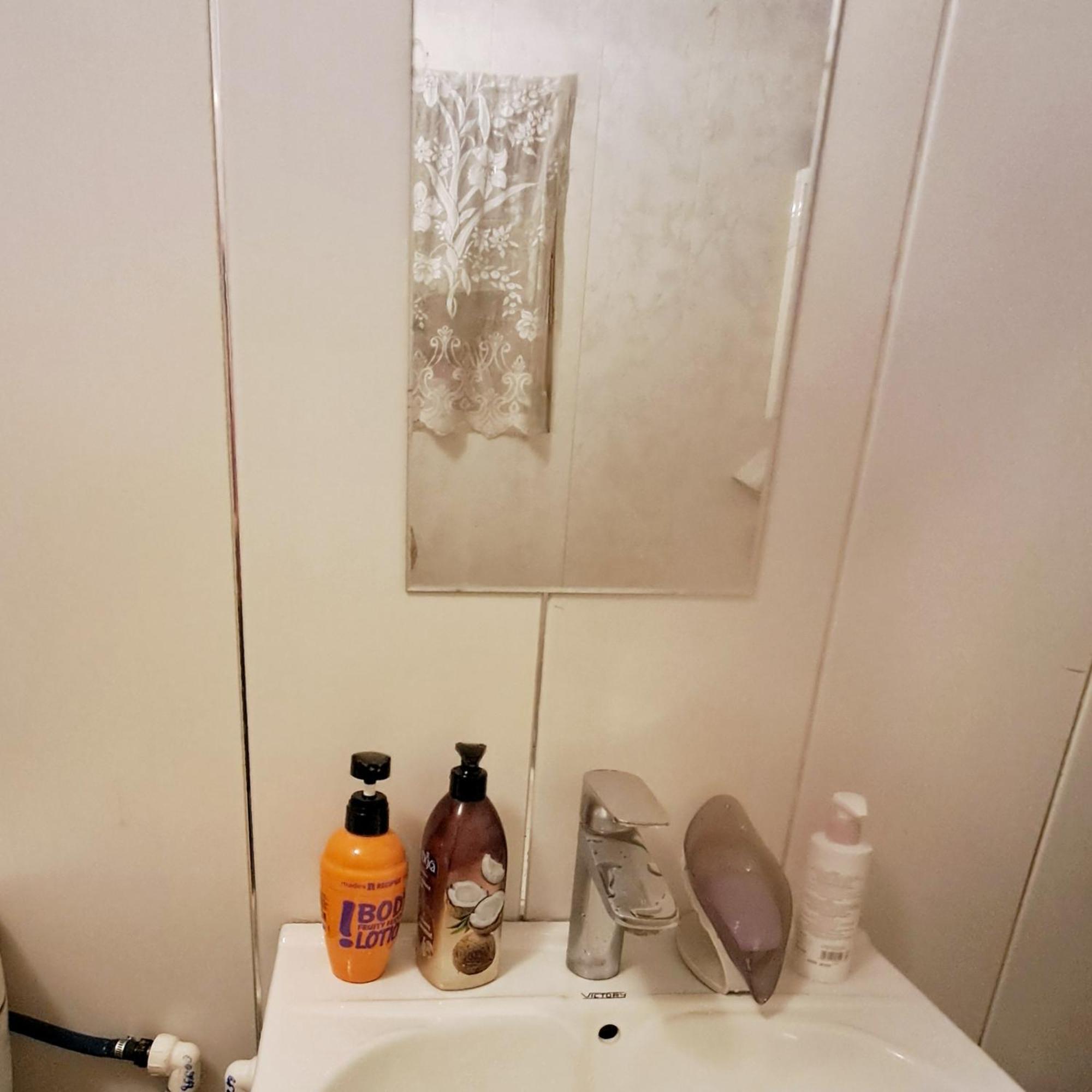 Elos Guesthouse Iprari Eksteriør bilde